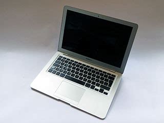 MacBook Air 13" Mid 2009 EMC 2334 - used original spareparts for Macs