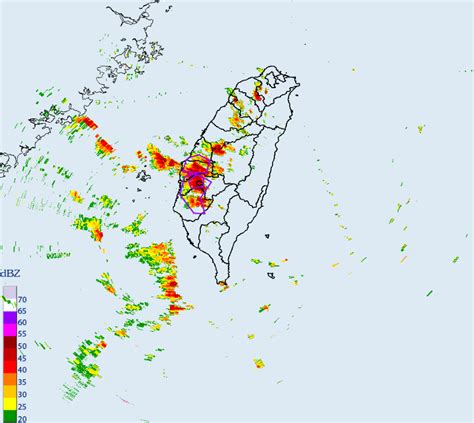 下班注意！13縣市豪雨特報 嘉義縣市雷雨爆擊多處淹水 上報 焦點