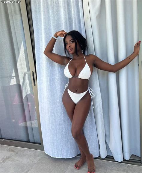 21 Beautiful Ebony Girl In Sexy White Bikini Hbg43 Thesexier