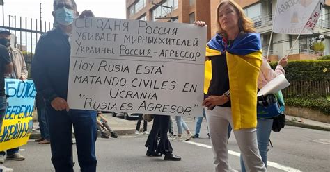 Protesta En Bogotá Contra Ocupación De Rusia A Ucrania Infobae