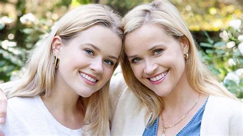 Reese Witherspoon Shares Selfie With Lookalike Daughter And Fans Can