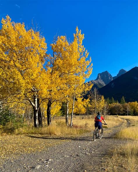 Visiting Banff In October Here Are 10 Helpful Things To Know And Do