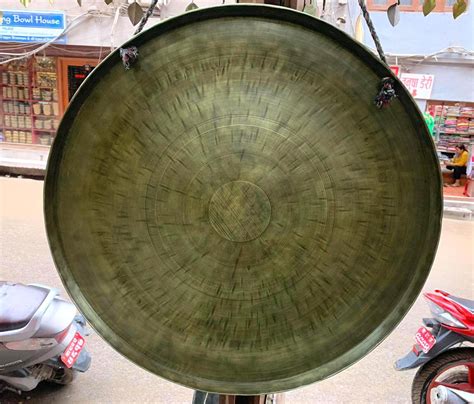 Extra Large Sound Healing Gong Gongs Bath Healing Deep Etsy Gongs Handcrafted Bowls Art Carved