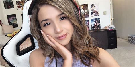 Pokimane Diblokir Twitch Setelah Nonton Bareng Dengan Fans Hybrid Co Id