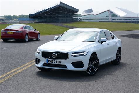 Volvo S90 T8 Twin Engine R Design Pro Review Greencarguide