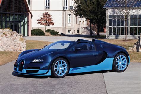 World Premiere Of The Bugatti Veyron 16 4 Grand Sport Vitesse Bugatti