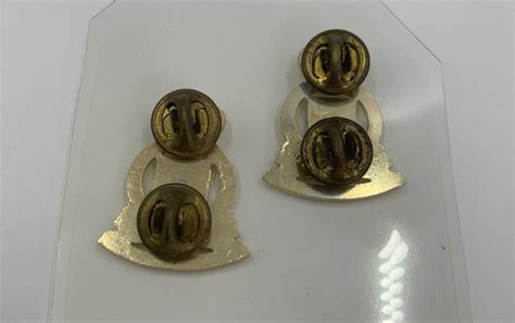 Royal Australian Army Ordnance Corps Collar Badges Staybrite Raaoc G15