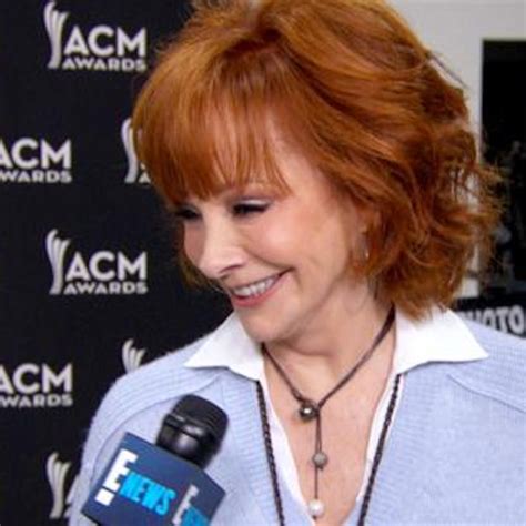 Reba McEntire's Wardrobe Change Secrets!