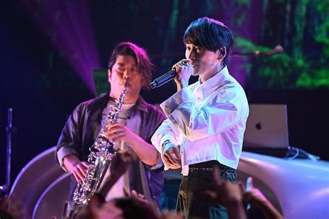 テレ朝POST UVERworld初冠番組でONE OK ROCKTAKAからメッセージ番組限定スペシャルライブも