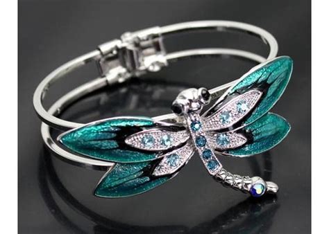 Dragonfly Blue Crystal Bracelet 995 With Images Blue Crystal