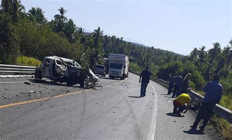 Pierde El Control Y Choca Contra Un Tr Iler En La Autopista Siglo