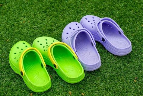 Total 109 Imagen Croslite Material Crocs Abzlocalmx