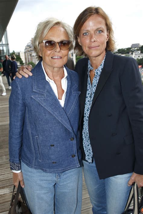 Muriel Robin 17 ans d écart avec sa femme Anne Le Nen ce qu elle