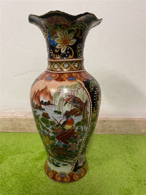 Chinesische Bodenvase China Vase HANDBEMALT SEHR DEKORATIV Mit Marke