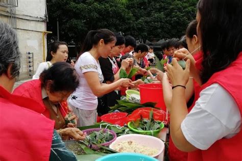 粽叶飘香过端午 幸福和谐邻里情