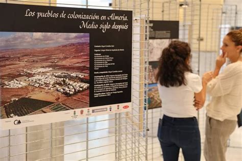 Presentado en El Ejido el libro y la exposición Los pueblos de