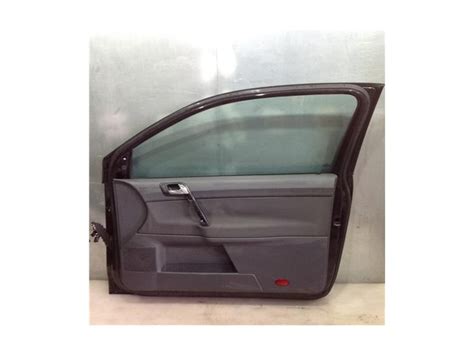 Recambio De Puerta Delantero Derecha Para Volkswagen Polo Iv N