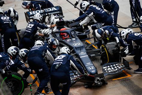 Formula 1 Explained Undercut Overcut Everything You Need To Know