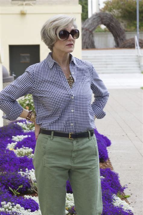 37 Looks Inspiradores Para Mulheres De 60 Anos Ou Blog Da Mari Calegari Gingham Fashion