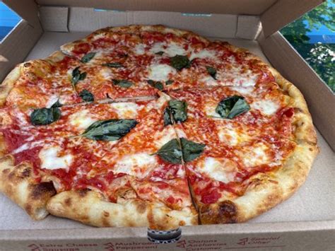 Andys Pizza Takeout And Delivery 11 Reviews Pizza 2016 9th St Nw