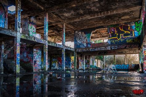 Graffiti Urbex Devil