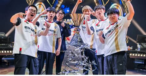 Edward Gaming Makes History After Winning Valorant Champions