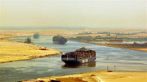 Why the Suez Canal will remain open even as Egypt burns — Quartz