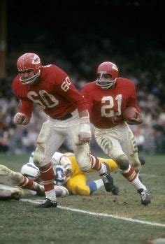 Vintage KCChiefs On Twitter Al Reynolds Leading The Way For Mike