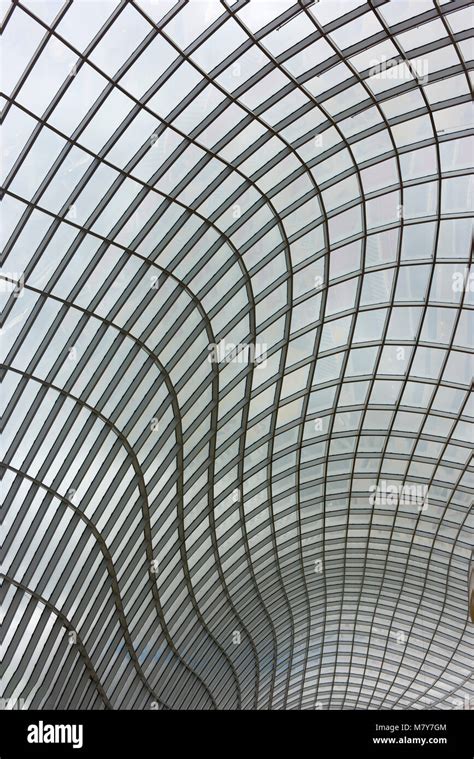 The Glass Paneled Roof Of The Chadstone Shopping Centre Stock Photo Alamy