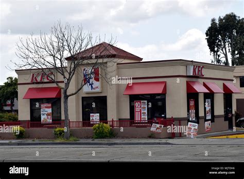 Kentucky Fried Chicken Restaurante De Comida Rápida En California