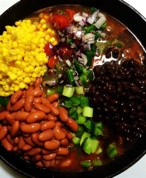 Easy Vegetarian Chili Bean Soup – Faye Bishop