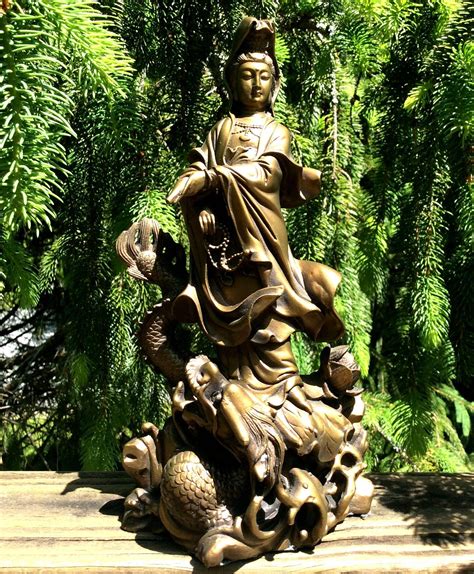 Kwan Yin On Dragon