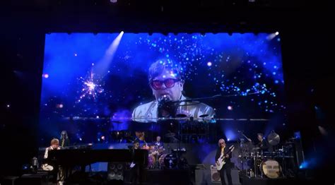 Elton John Brings The House Down With Rocket Man During His