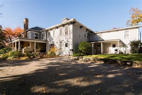 Fall River, MA Homes For Sale & Fall River, MA Real Estate | Trulia