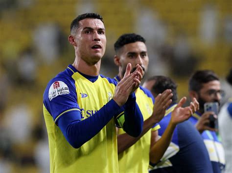 Cetak Gol Kemenangan Al Nassr Cristiano Ronaldo Sujud Syukur GenPI Co