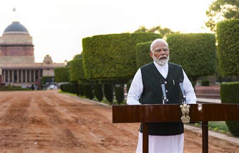 Narendra Modi Oath Ceremony नरेंद्र मोदी कल यानी रविवार को पीएम पद की शपथ लेंगे