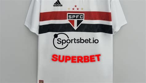 Superbet quer o lugar da Sportsbet io na camisa do São Paulo Games