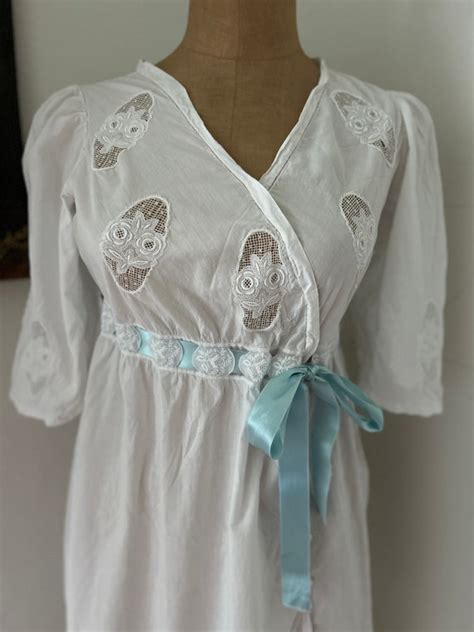 Antique White Cotton Nightgown With Lace Appliqués E… Gem