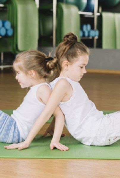 Todo Lo Que Tienes Que Saber Del Yoga Infantil Adem S De D Nde Verlo