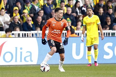 Transferts Rennes fond sur la paire Le Fée Lorient Blas Nantes