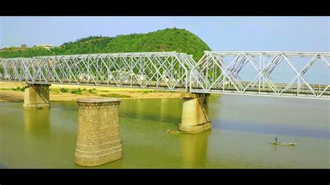 Crossing The Massive Krishna River Bridge Near Vijayawada Youtube