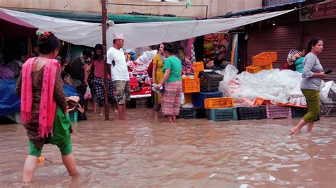 Hard Life Of Kathmandu In Monsoon Rain Heavy Rain Walk Nepal