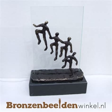 Dit Verbronsde Zakelijke Geschenk Heet Vooruitgang Dit Bronzen