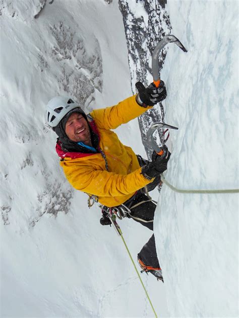 Eisklettern Wasserfallklettern mit Bergführer in Südtirol