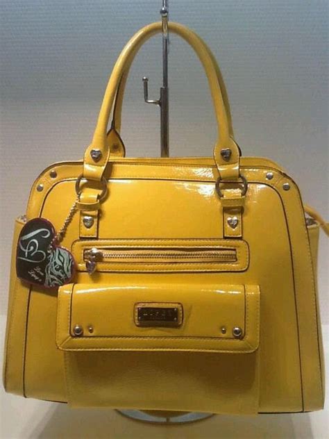 Gorgeous Lipsy bag | Handbag boutique, Bags, Paul's boutique