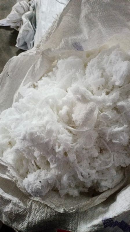 Plain Cotton White Banian Yarn Waste For Oil Cleaning Industrial Home