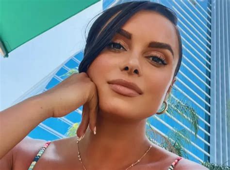 Fs1s Joy Taylor Goes Viral In Bikini While At Hard Rock Hotel In Miami Blacksportsonline