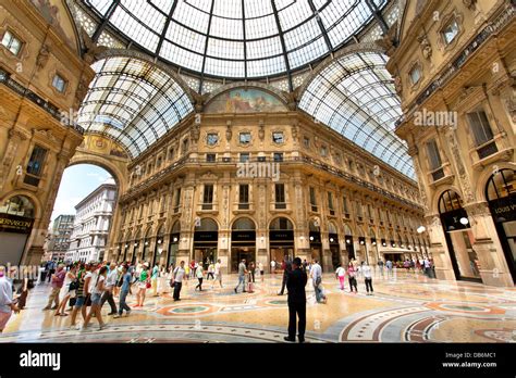 The main shopping mall 'Galleria Vittorio Emanuele 11' in Milan, Italy ...