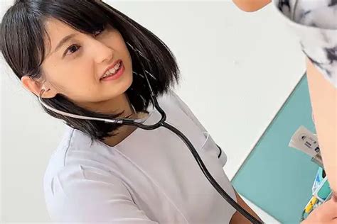 着痩せタイプなむっちり巨乳の看護師を連れ込み眠らせて集団レイプ！動画まで撮られて鬼畜おかわり強姦！ 無料av動画