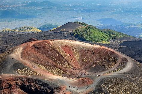 Are There Any Active Volcanoes in Europe? - WorldAtlas.com